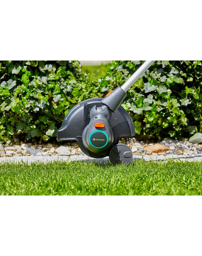 GARDENA Strunová kosačka ComfortCut 550/28