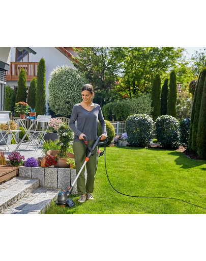 GARDENA Strunová kosačka ComfortCut 550/28