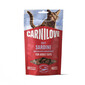 CARNILOVE Soft Snack Cat Sardine 50 g so sardinkami a jahodami, mäkké maškrty pre mačky